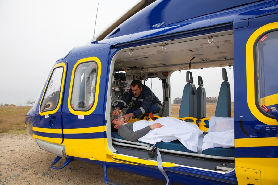 Авиакомпания "Silk Way Helicopter Services" предлагает услуги медицинского эвакуирования – ФОТО - ВИДЕО