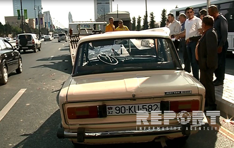 Heydər Əliyev prospektində qəza - ФОТО