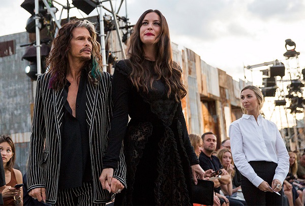 Звезды на Неделе моды в Нью-Йорке - ФОТО